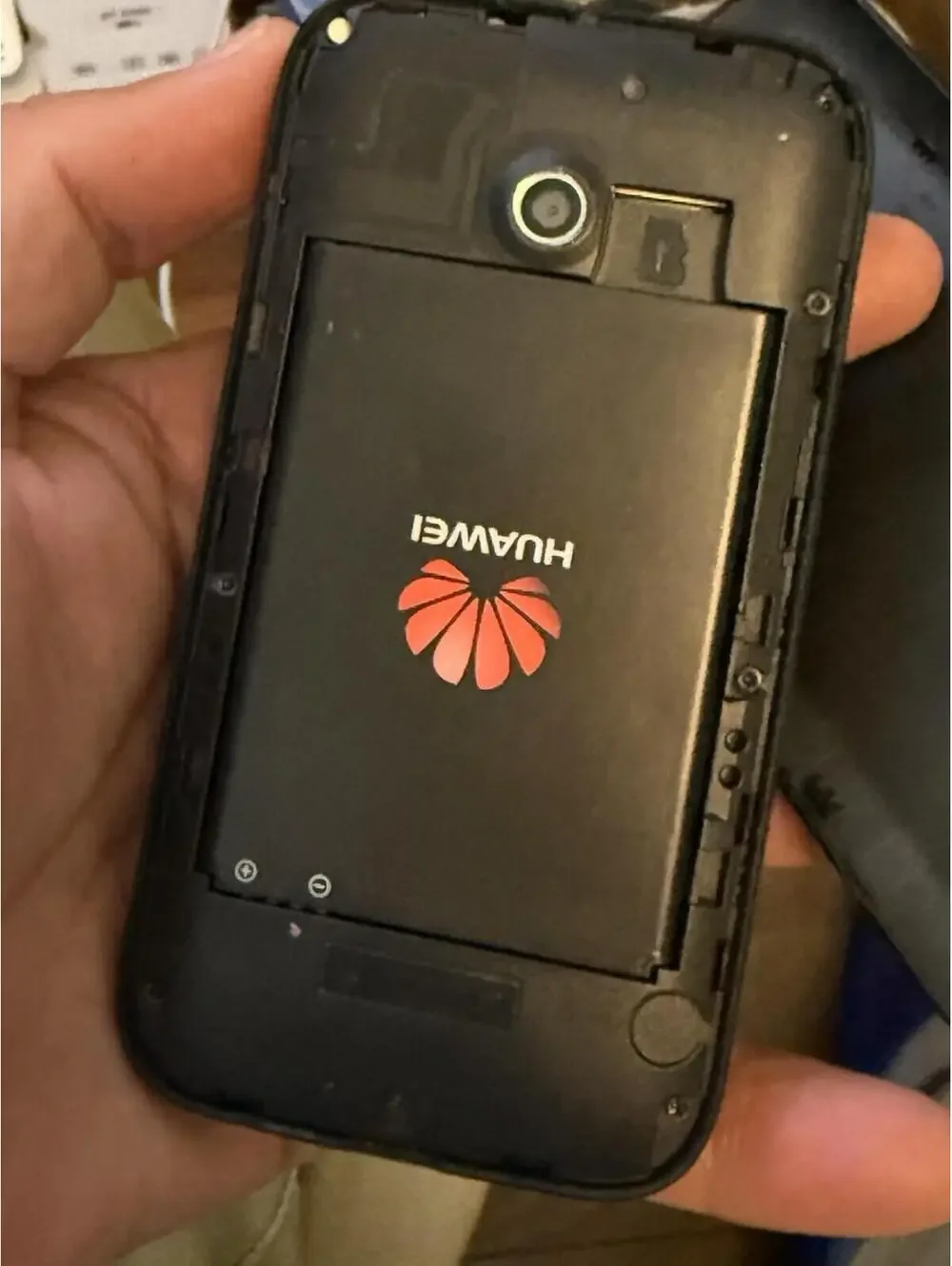 Huawei Glory Model: H868C, Trackfone Prepaid, Good Condition, 4gb